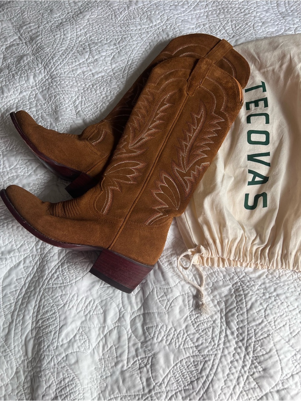 Tecovas The Abby Suede Sienna 9.5